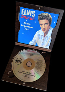 Elvis The King - Die Hits der deutschen Charts - Wooden Box - BMG PD 90583 - Elvis Presley CD