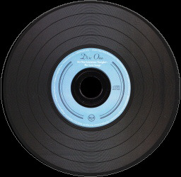 Disc 1 - Elvis Treasures - USA 2011 - Sony Music 88607930292